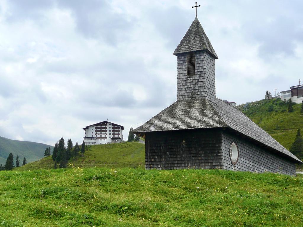 Ehrenbachhohe On Top Of The Mountain คิทซ์บือห์ ภายนอก รูปภาพ